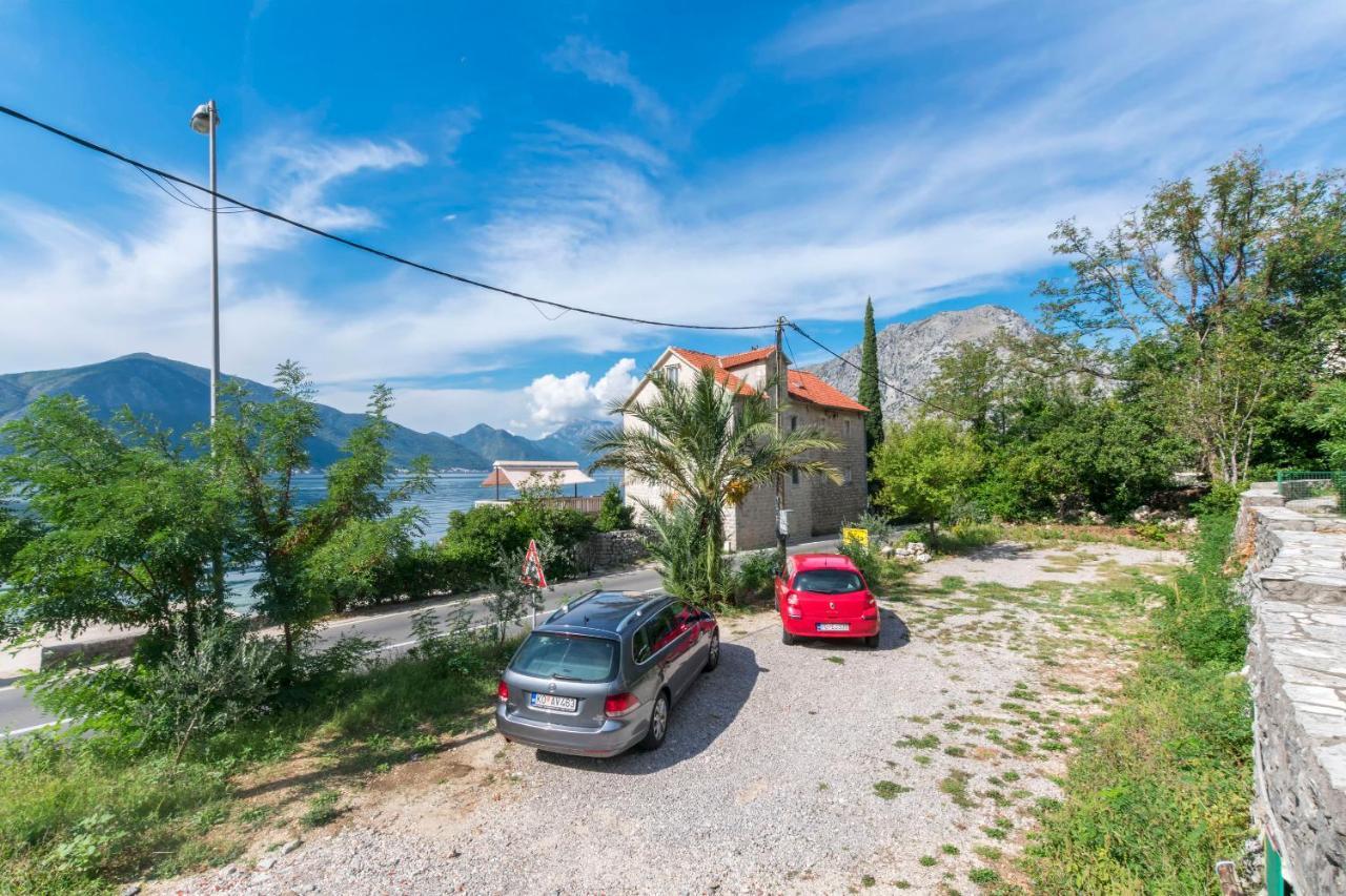 Apartments Mir I Dobro Kotor Eksteriør bilde
