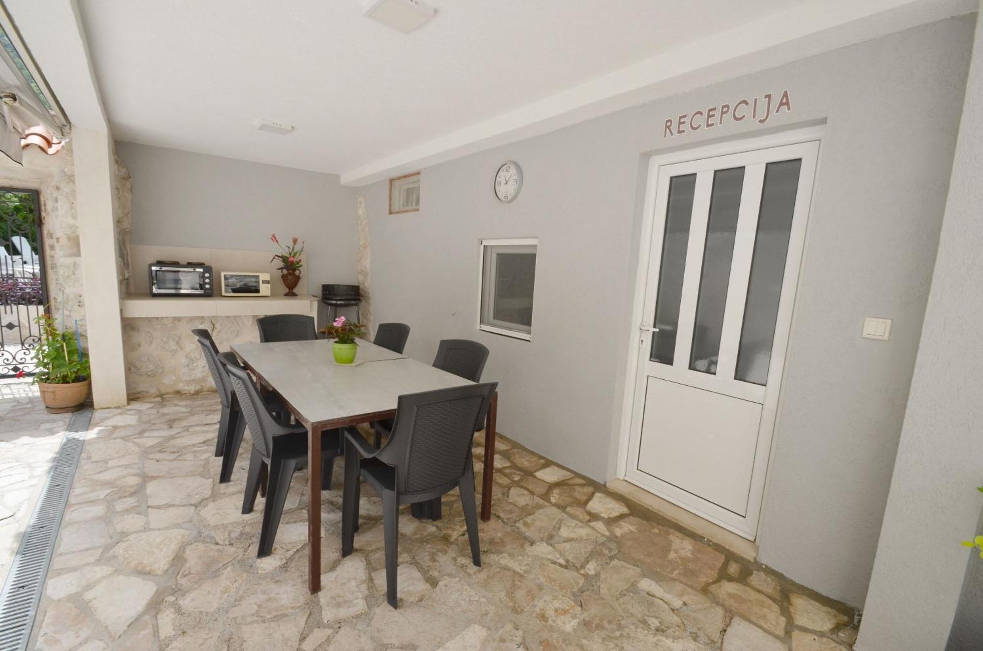 Apartments Mir I Dobro Kotor Eksteriør bilde