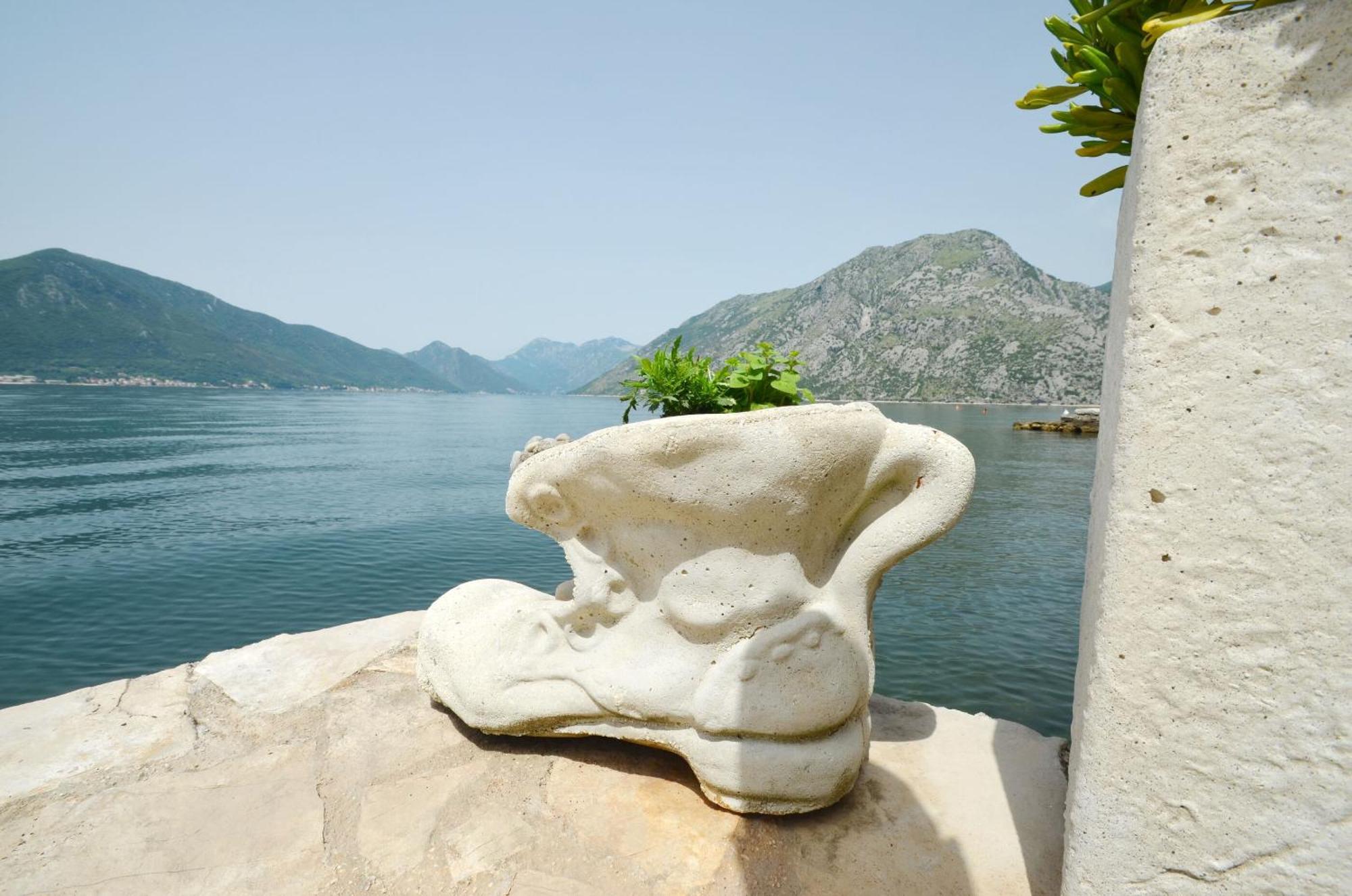 Apartments Mir I Dobro Kotor Eksteriør bilde